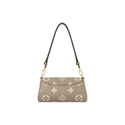 Louis Vuitton Favorite PM 